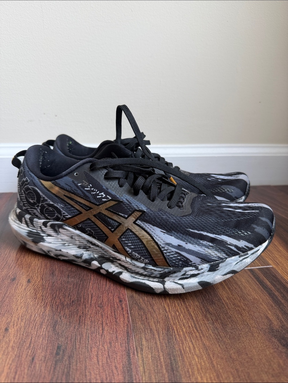 ASICS Noosa Tri 13 Japan Camo Black Pure Gold 8.5 Sneakers